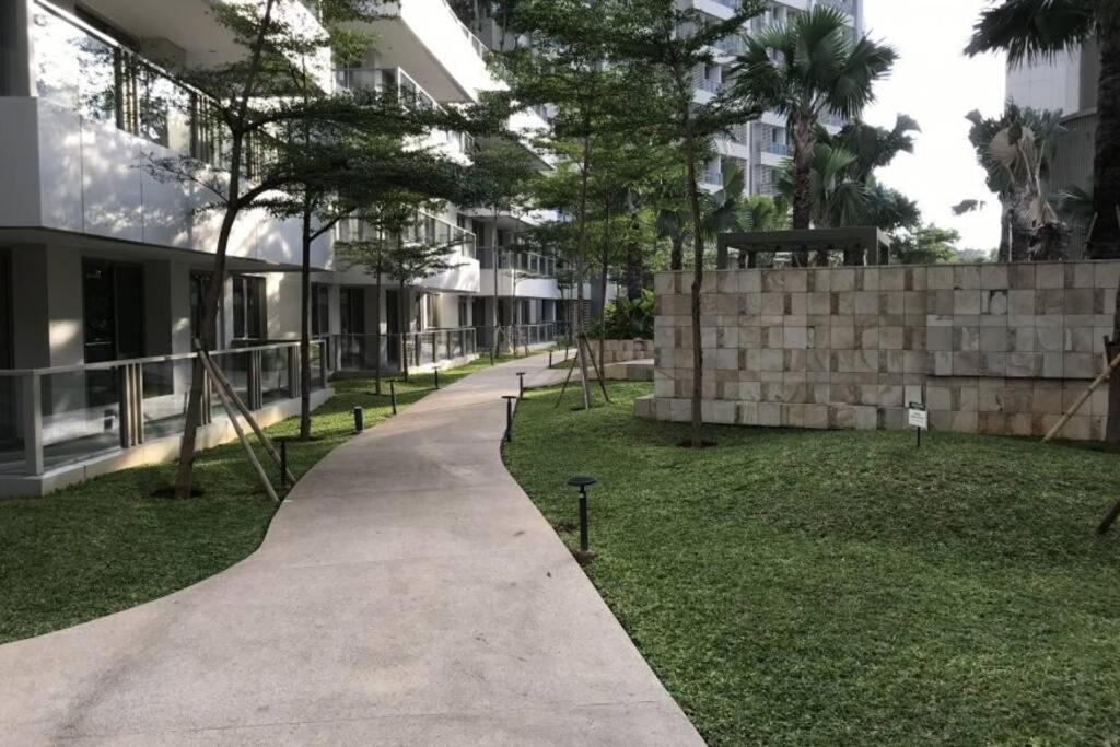 Homy 2 Bedroom Apartment Near Shopping Malls Jakarta Eksteriør billede